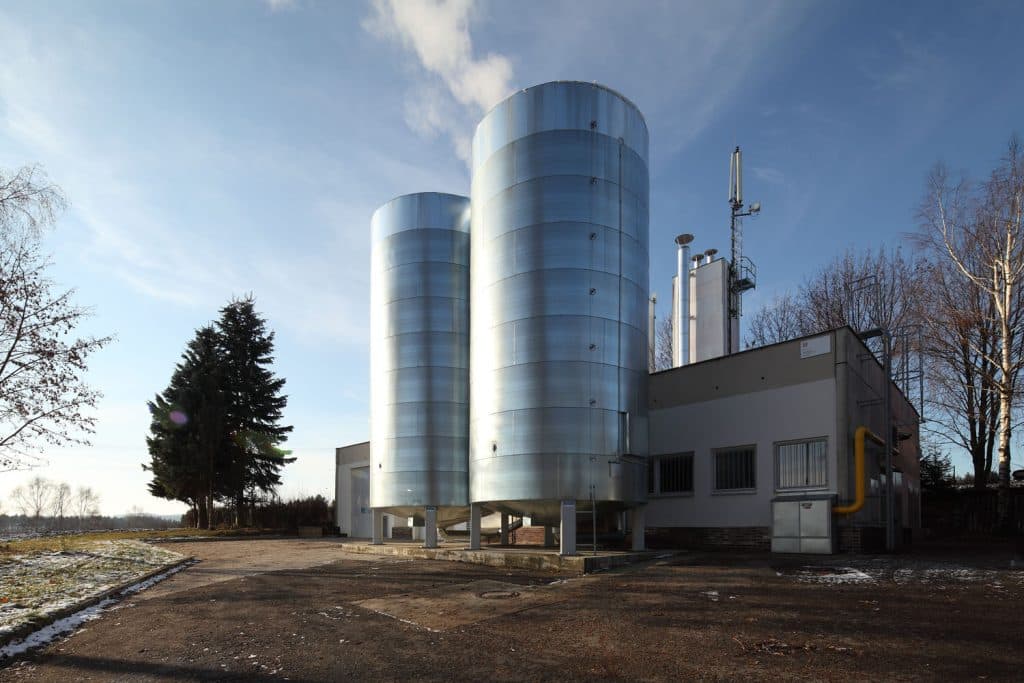 Tendr na 1,3 GW: Ukrajina přechází na odolnější a decentralizovanou energetiku