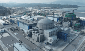 První čínský malý modulární reaktor ACP100 prošel studenými testy