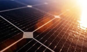 Čínské technologie v energetice čelí dalšímu tlaku, USA vyhlásily nouzový stav
