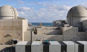 Korejský reaktor Saeul 3 obdržel provozní licenci, komerční provoz má zahájit v srpnu